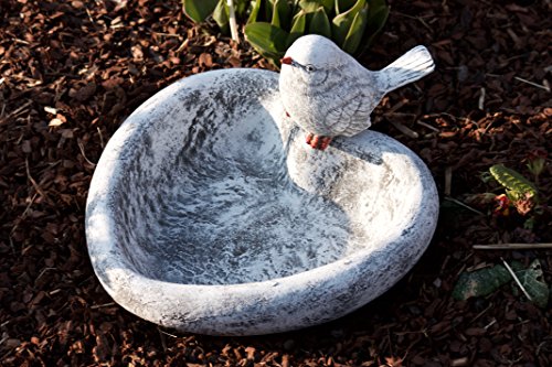 Vogeltränke Herz mit Steinfigur Vogel, Garten Deko, massiver Steinguss, frostfest bis -30°C - 3